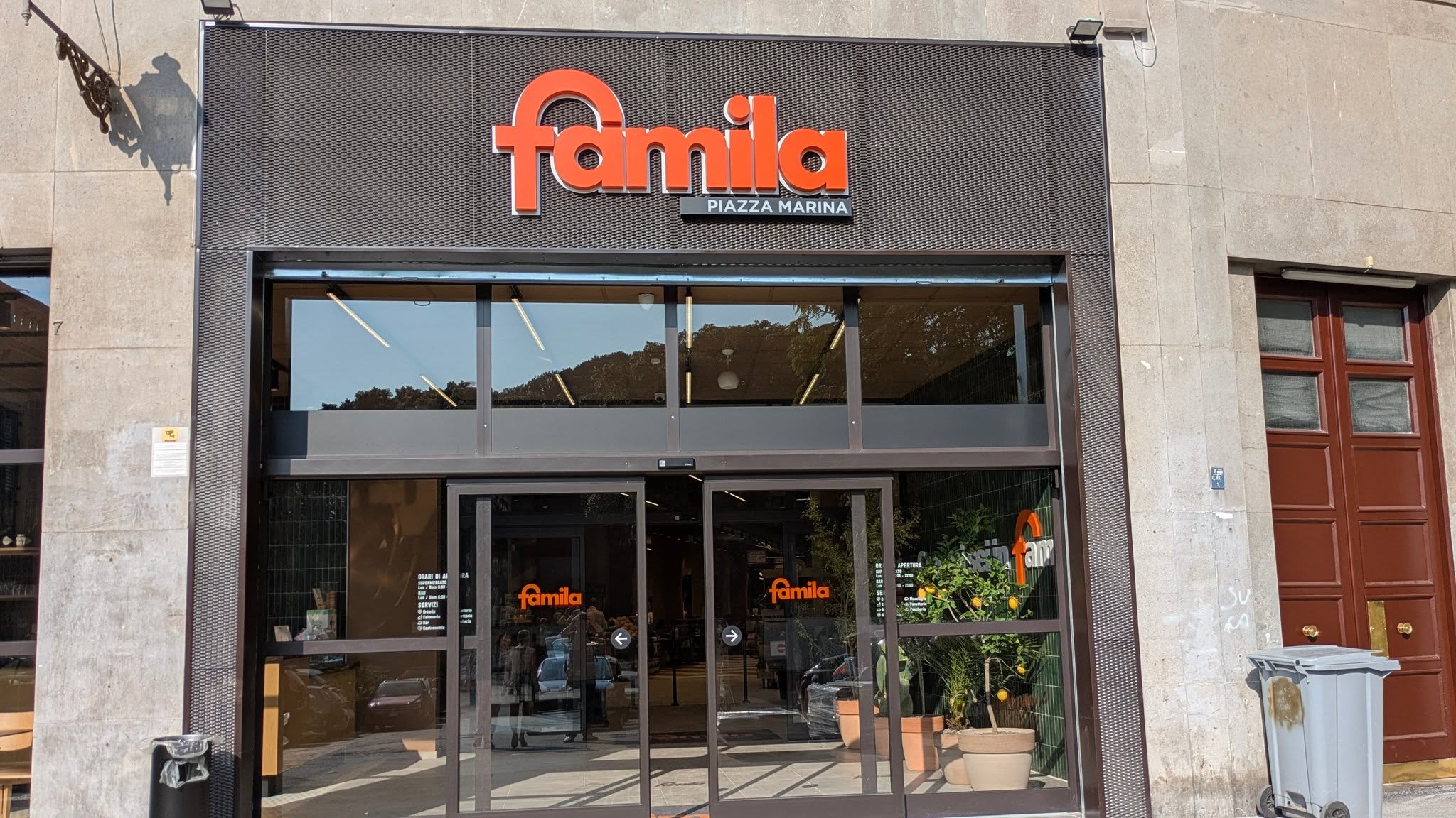 Famila ICA Market - Piazza Marina, Palermo